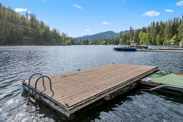 24305 N Lakeview Blvd, Rathdrum, ID 83858