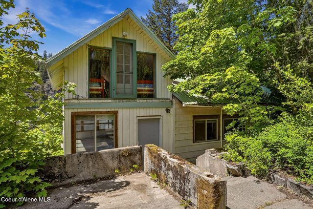 24305 N Lakeview Blvd, Rathdrum, ID 83858