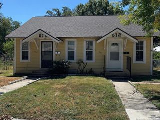 512/514 Curtiss, Schertz, TX 78154
