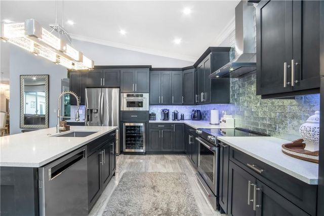 10361 NW 54th Place, Coral Springs, FL 33076