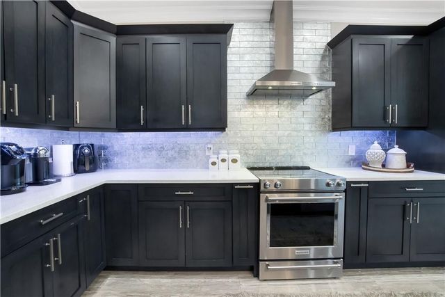 10361 NW 54th Place, Coral Springs, FL 33076