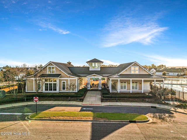 245 Pelican Flight Loop, Wilmington, NC 28412