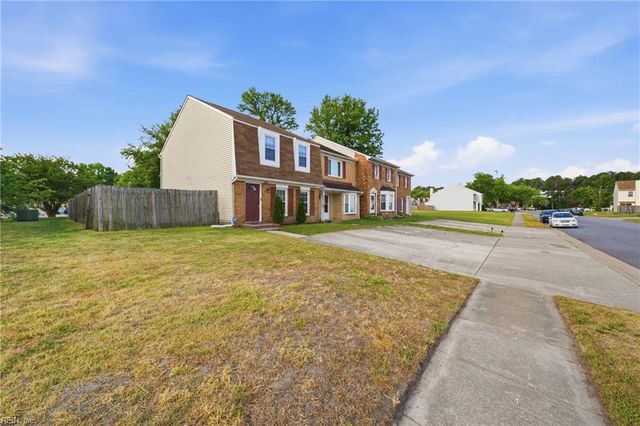 5661 Campus DR, Virginia Beach, VA 23462