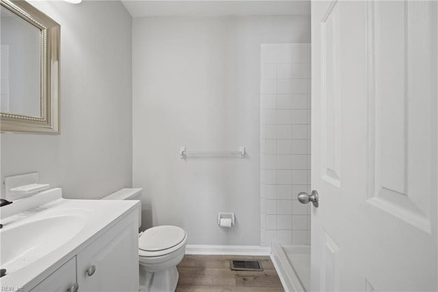 5661 Campus DR, Virginia Beach, VA 23462