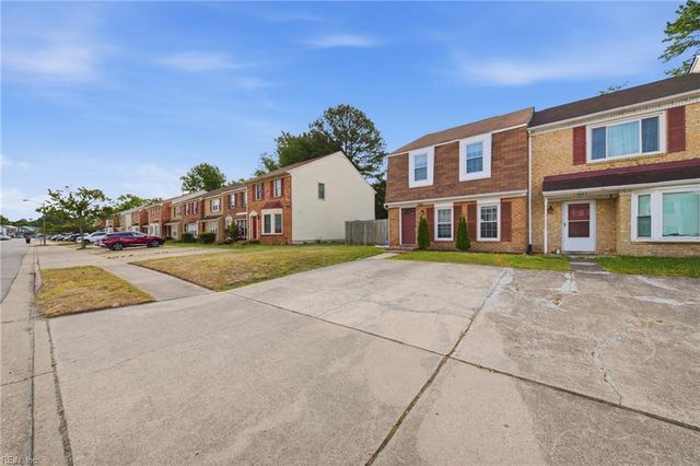 5661 Campus DR, Virginia Beach, VA 23462