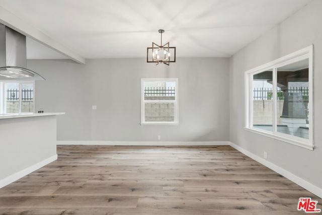 1009 E 43rd Street, Los Angeles, CA 90011