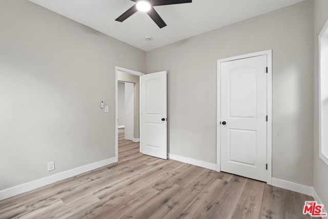 1009 E 43rd Street, Los Angeles, CA 90011