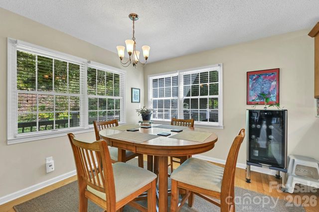 4311 Cove Loop Road, Hendersonville, NC 28739