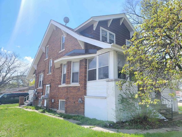 15350 E 10 Mile Road, Eastpointe, MI 48021