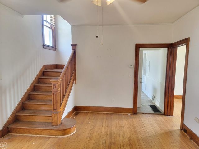 15350 E 10 Mile Road, Eastpointe, MI 48021