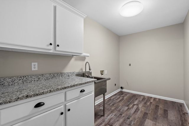 1403 NE Ninety Seven Springs Road, Dalton, GA 30721