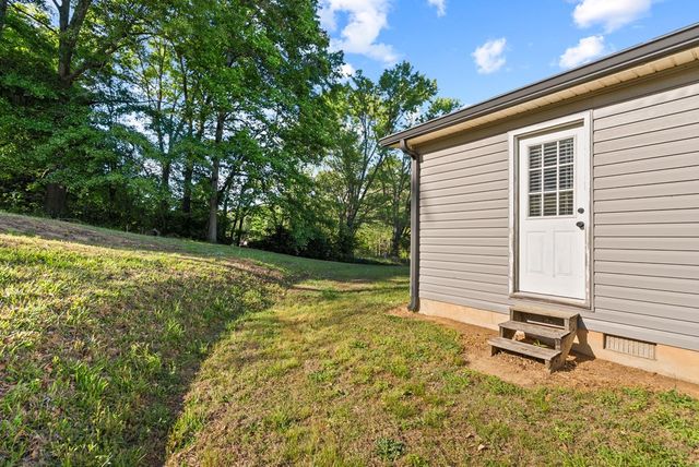 1403 NE Ninety Seven Springs Road, Dalton, GA 30721
