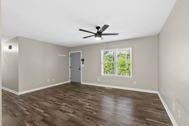 1403 NE Ninety Seven Springs Road, Dalton, GA 30721