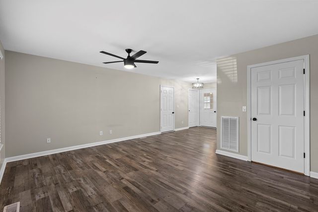 1403 NE Ninety Seven Springs Road, Dalton, GA 30721