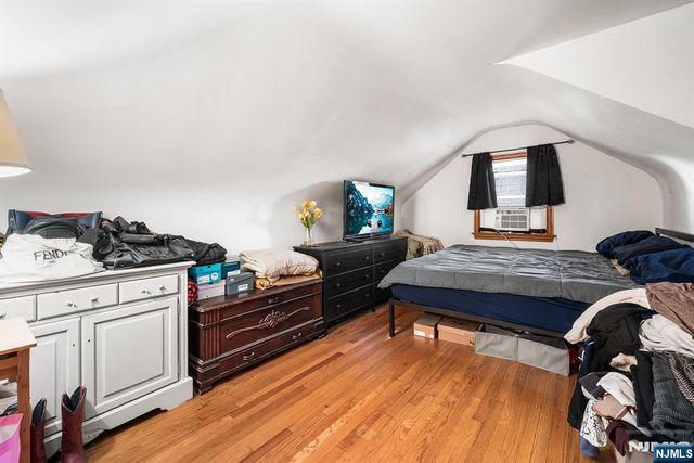 99 6th Street, North Arlington, NJ 07031