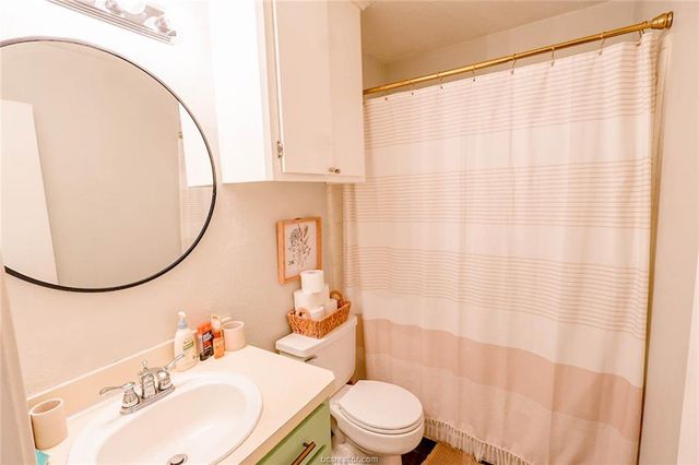 617 San Benito Court, College Station, TX 77845