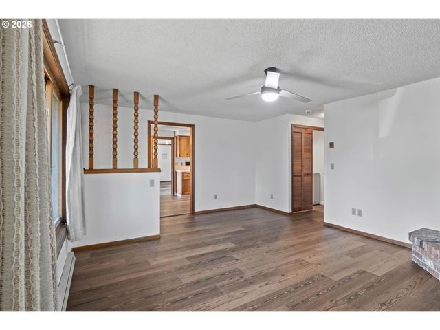 4065 47TH Ave Ne, Salem, OR 97305