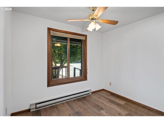 4065 47TH Ave Ne, Salem, OR 97305