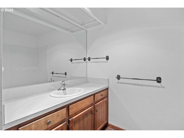 4065 47TH Ave Ne, Salem, OR 97305