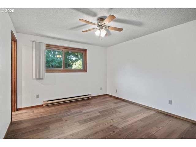 4065 47TH Ave Ne, Salem, OR 97305