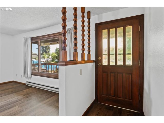 4065 47TH Ave Ne, Salem, OR 97305