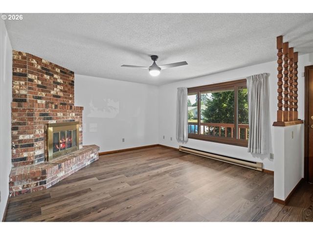 4065 47TH Ave Ne, Salem, OR 97305