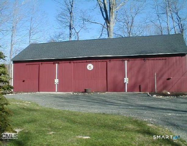 28 Goodridge Road, Redding, CT 06896