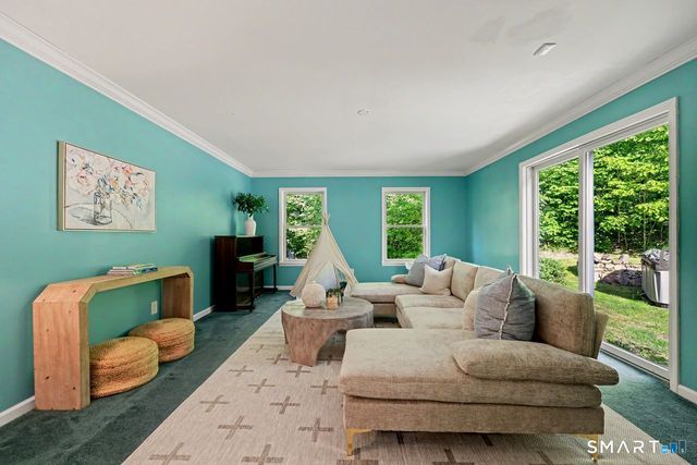 28 Goodridge Road, Redding, CT 06896