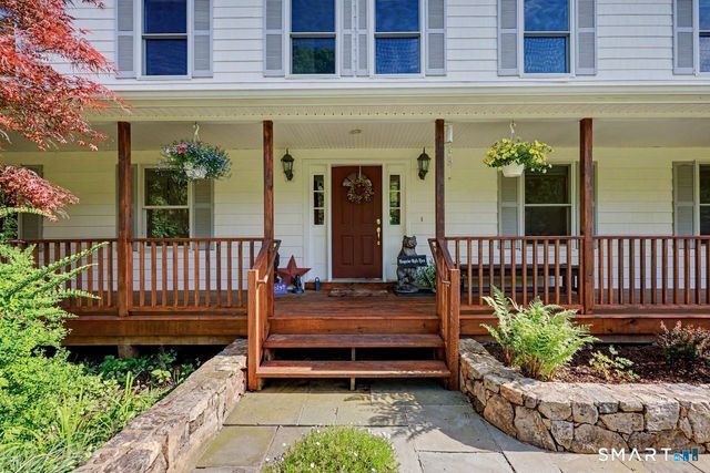 28 Goodridge Road, Redding, CT 06896