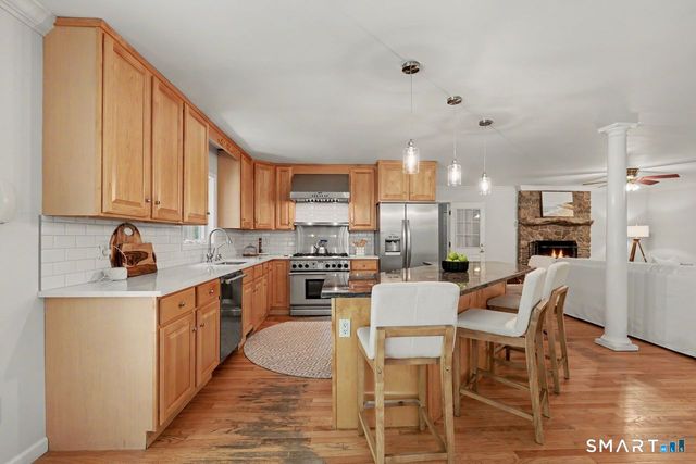 28 Goodridge Road, Redding, CT 06896