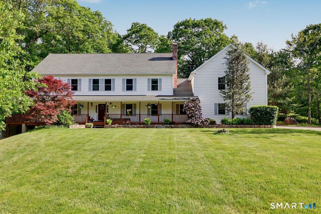 28 Goodridge Road, Redding, CT 06896