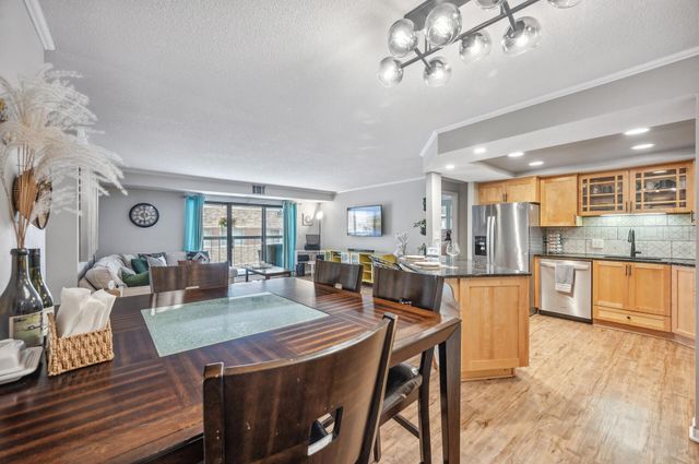 2885 Knox Ave S 405, Minneapolis, MN 55408