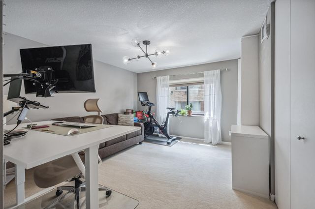 2885 Knox Ave S 405, Minneapolis, MN 55408