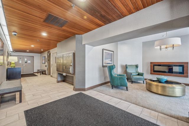 2885 Knox Ave S 405, Minneapolis, MN 55408