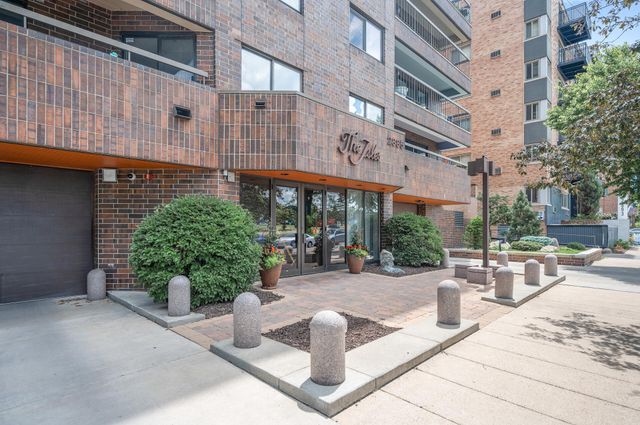 2885 Knox Ave S 405, Minneapolis, MN 55408