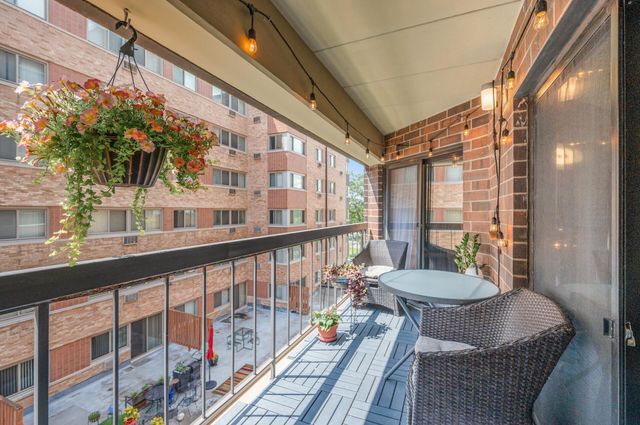 2885 Knox Ave S 405, Minneapolis, MN 55408