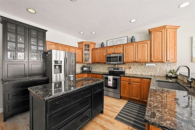 7196 Turkey Glen Trail, Kalamazoo, MI 49009