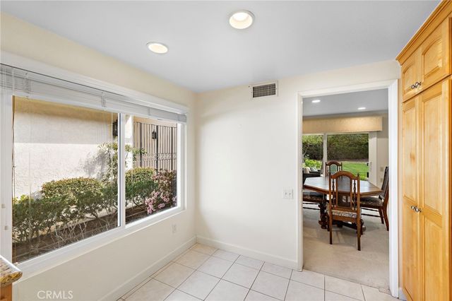 5215 Elvira, Laguna Woods, CA 92637