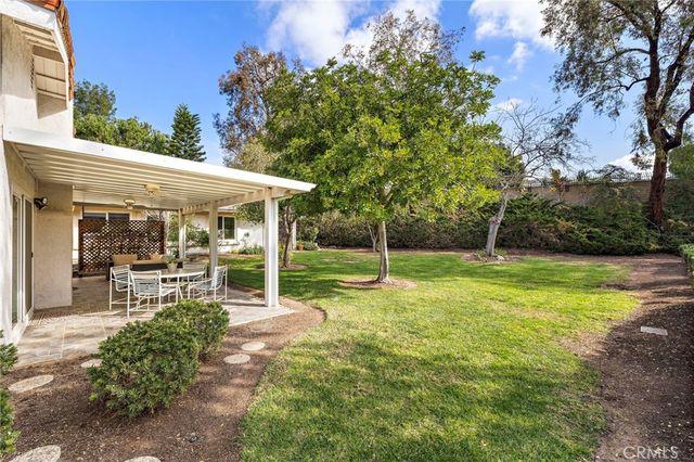 5215 Elvira, Laguna Woods, CA 92637