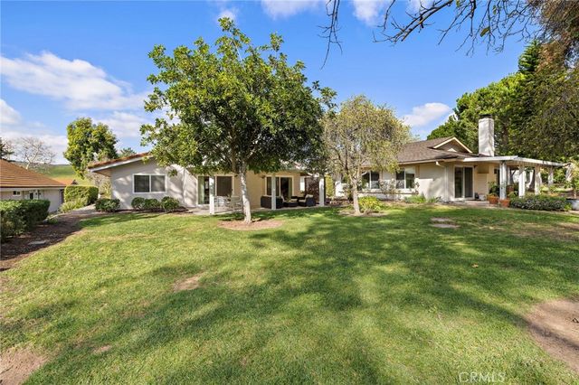 5215 Elvira, Laguna Woods, CA 92637