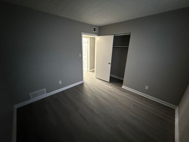 724 Gatehouse Place, Lexington, KY 40505