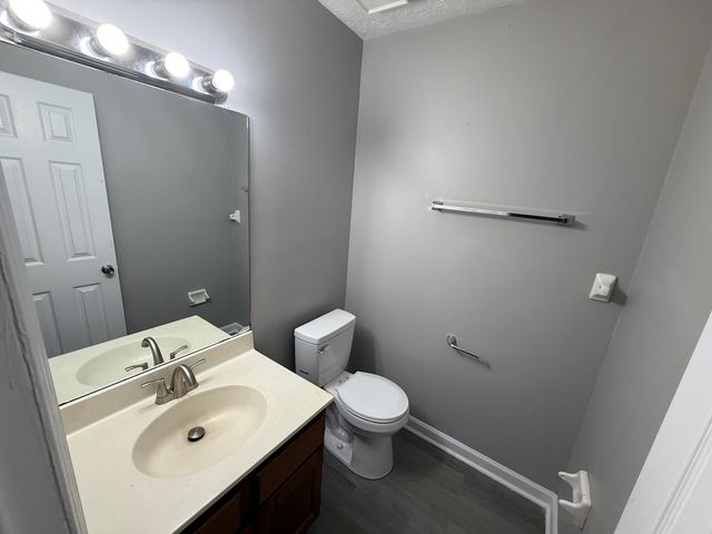 724 Gatehouse Place, Lexington, KY 40505