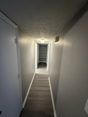 724 Gatehouse Place, Lexington, KY 40505