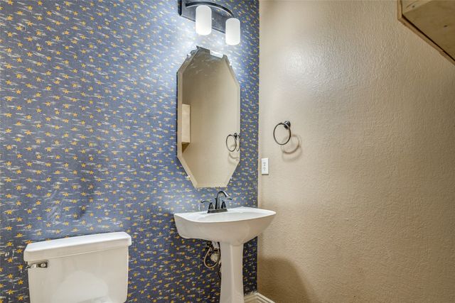 2916 Raven Circle, Flower Mound, TX 75022