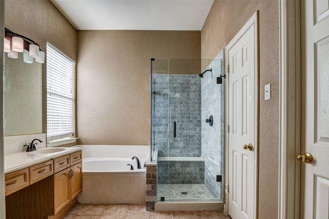 2916 Raven Circle, Flower Mound, TX 75022