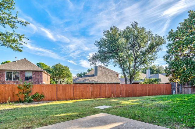 2916 Raven Circle, Flower Mound, TX 75022