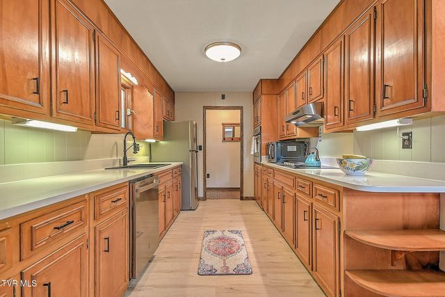 120 Maxwell Drive, Bristol, TN 37620
