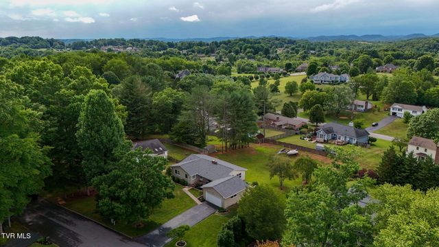 120 Maxwell Drive, Bristol, TN 37620