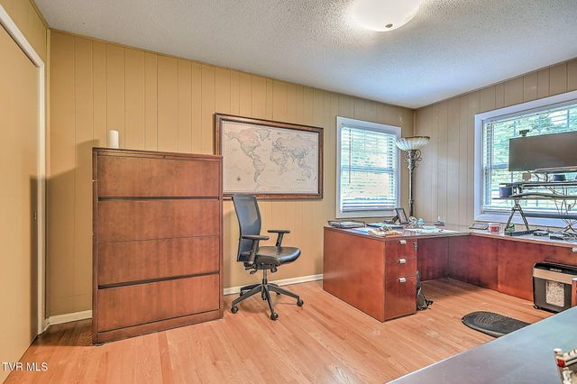 120 Maxwell Drive, Bristol, TN 37620