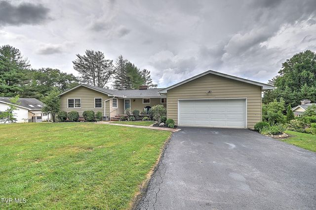 120 Maxwell Drive, Bristol, TN 37620